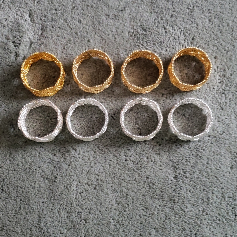 EUC Set of 8 gold & silver tone napkin holders